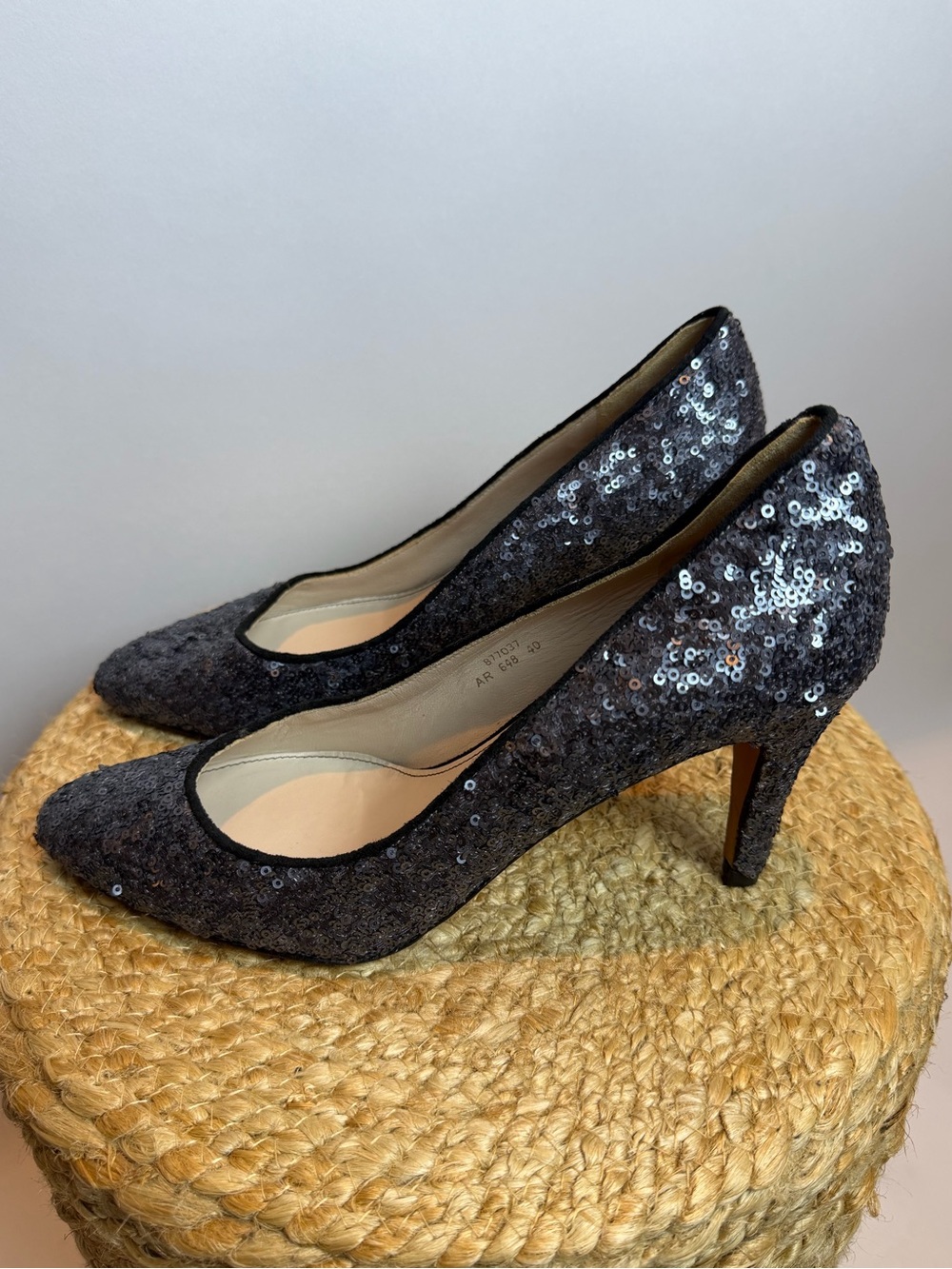 Women’s Black & Navy Sequin Pointed-Toe High Heels